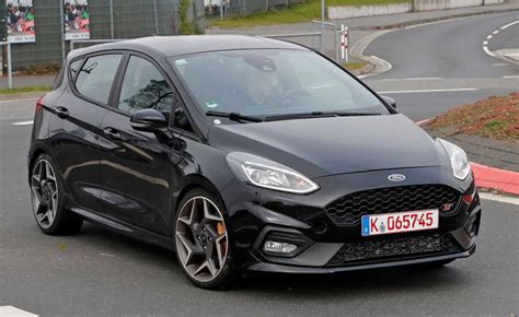 Ford Ensaya Un Misterioso Fiesta St En Nürburgring ¿qué Traen Entre Manos