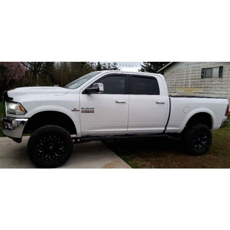 Dodge Ram 2500 Diesel with Fabtech 5" lift kit