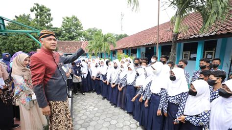 Buka Lapangan Kerja Srikandi Ganjar Beri Pelatihan Bahasa Inggris