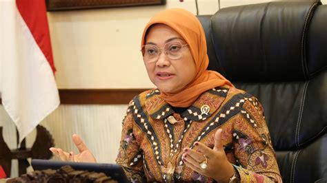 Minister Of Manpower Ida Fauziyah Said Private Employees May Take Eid