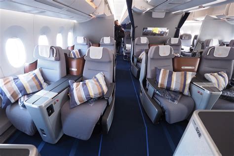 How to Make Lufthansa A350-900 Business Class Review