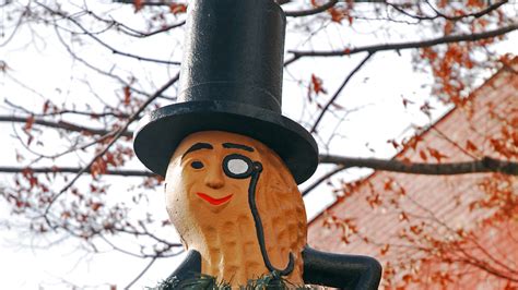 How Mr Peanut Survived The Great Depression