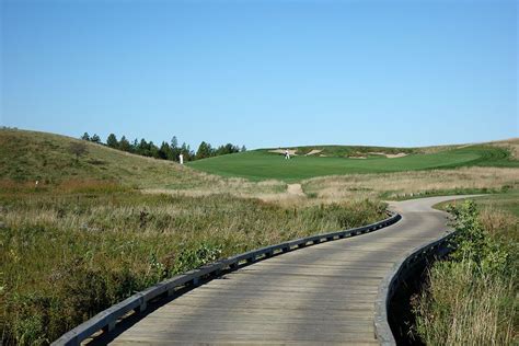 Erin Hills Golf Course (Hartford, Wisconsin) | GolfCourseGurus