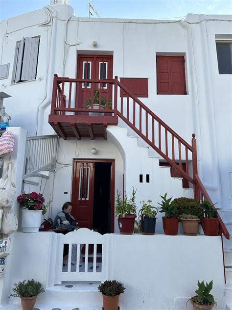 Mykonos: A Delightful Blend of History and Natural Beauty