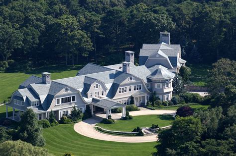 Billionaire Stewart Rahr Offloads Draculas Castle Estate For 50m