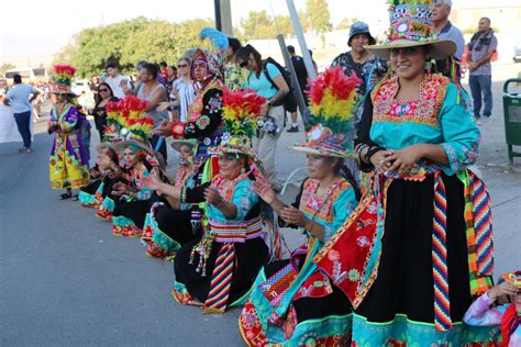 Brillante Carnaval Multicultural En Caldera Medio Digital El Zorro