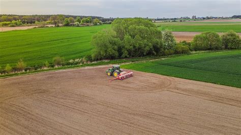 Siew Kukurydzy Jele W Akcji John Deere R Maschio