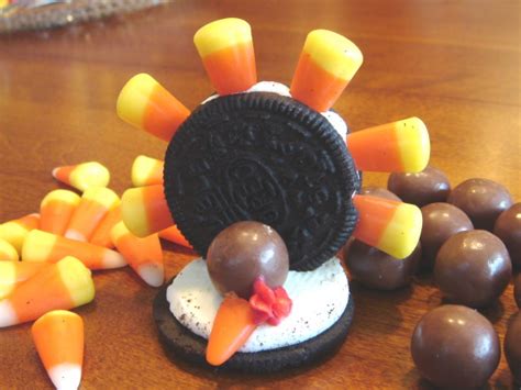 Oreo Turkeys Thanksgiving Snack Recipe Genius Kitchen