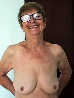 Gorgeous Sexy Granny In Glasses Old Pussy Net