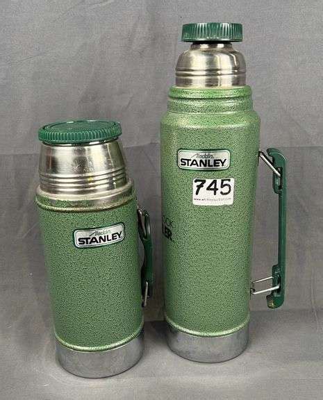 Stanley Aladdin Quart Size Thermos W Pour Through Stopper Wide Mouth