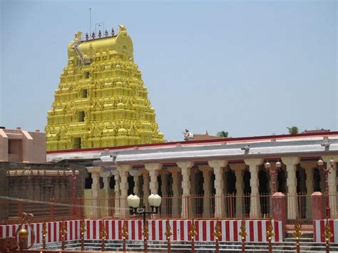 Rameswaram Temple - Where Rama offered prayers to Shiva