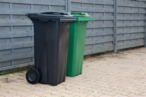 90 Kerbside Bins Stock Photos Pictures And Royalty Free Images Istock