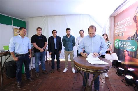 Suzano E Famasul Firmam Parceria Para Expandir Projetos De Gera O De