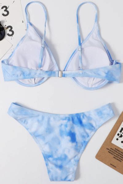 9 Hot Sexy Athena Skye Bikini Pics