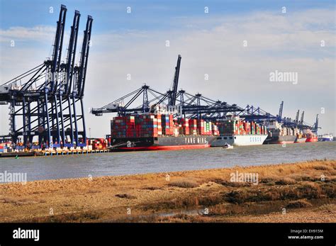 Buques Portacontenedores Triples Clase Maersk Fotograf As E Im Genes De