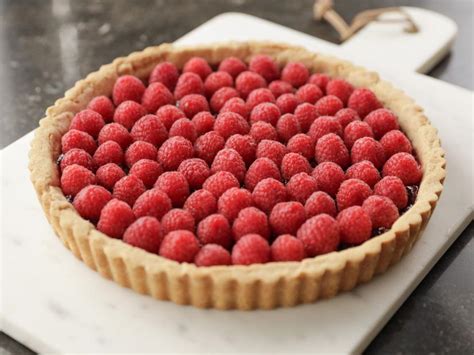 Raspberry Tart With Almond Pastry Raspberry