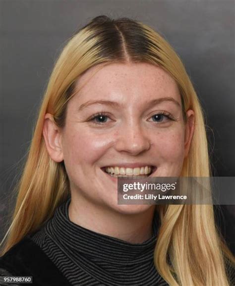 Emily Lawrence Photos Et Images De Collection Getty Images