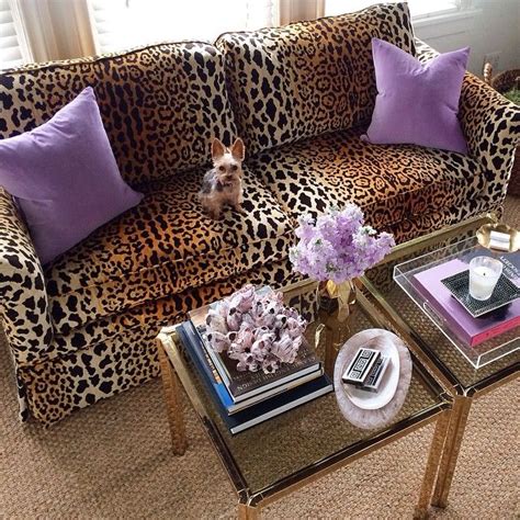 20+ Leopard Print Bedroom Ideas – The Urban Decor