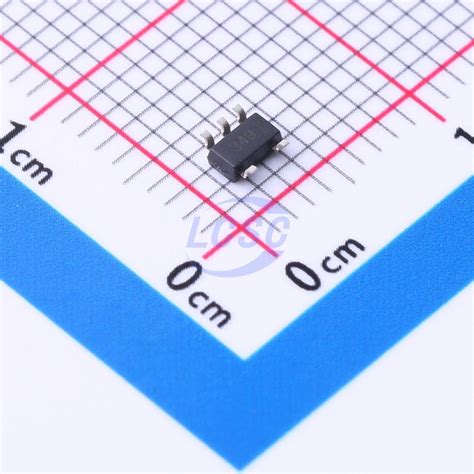 Mic Ym Tr Microchip Tech Linear Voltage Regulators Ldo