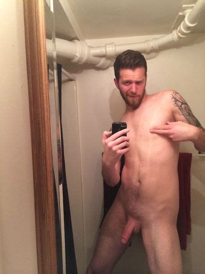 Tattooed PaulRM02 Goes Naked On Live Webcam MrGays