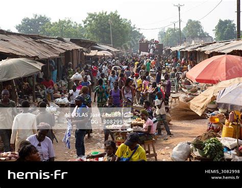 Hemis Centrafrique Bangui Marche Combattant