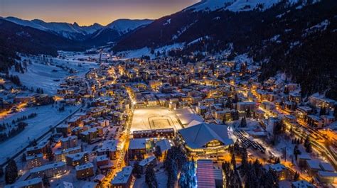 Destination Guide: Ski resorts in Davos - Paragon Ski Chalets