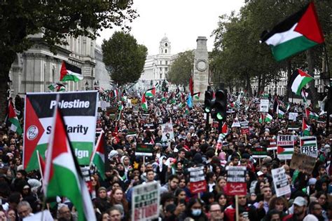 Nearly 100 000 In Pro Palestinian March In London As Protests Sweep