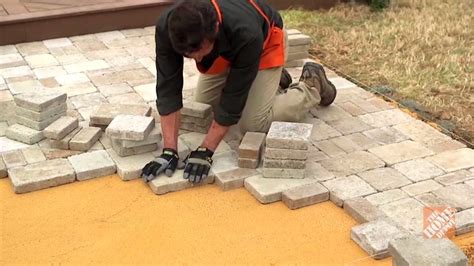 Installing A Paver Patio Lawn And Garden How To Videos And Tips At