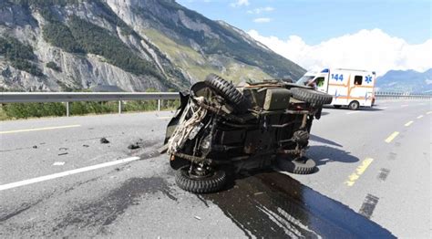 Domat Ems GR Todesopfer Nach Schwerem Unfall Mit Motorrad Und PW