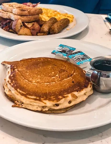 14 Fantastic Spots For Breakfast And Brunch In Pasadena Ca Tasty