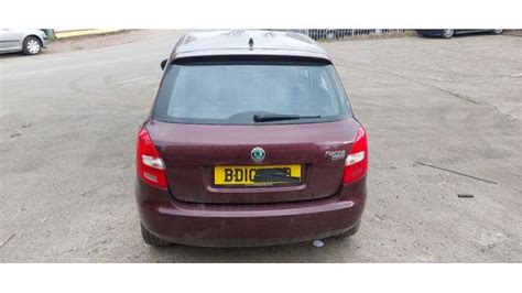 Skoda Fabia Iii Combi 12 Tsi 16v Greentech Salvage Vehicle 2010 Purple