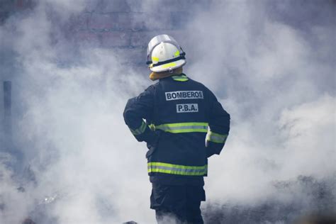 Un Hombre Perdi La Vida En Un Tr Gico Incendio En La Plata Otras Dos