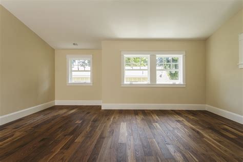 Its Easy And Fast To Install Plank Vinyl Flooring