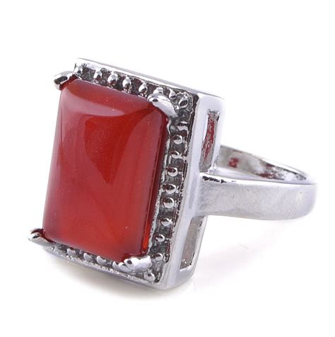 Купить Кольцо с сердоликом "Квадрио" по цене 409 руб. в Мире Прекрасного