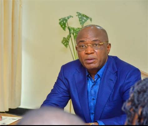 RDC Gentiny Ngobila démissionne du gouvernorat au profit de son siège