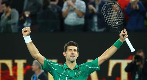 Djokovic Sobe à Liderança Do `ranking` Atp E João Sousa Cai 10 Lugares