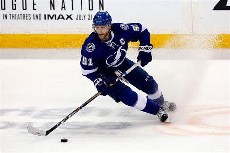 [100 ] Steven Stamkos Pictures