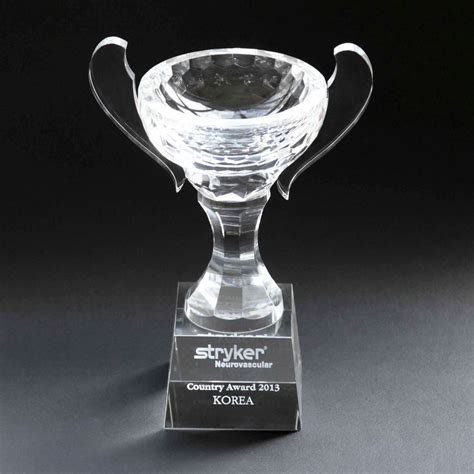 Glass Awards And Trophies And Corporate Custom Recognition Plaques