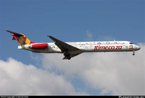 ZS TRI 1Time McDonnell Douglas MD 83 DC 9 83 Photo By Marcel Hohl