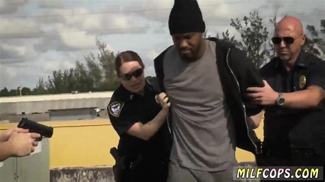 Milf Rides Virgin Break In Attempt Suspect Has To Plumb His Way Out Of Pricomrade S Son