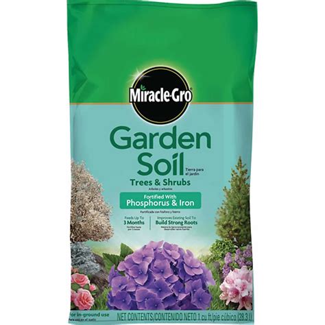 Miracle Gro 1 Cubic Foot Garden Soil For Trees And Shrubs Shop Patio