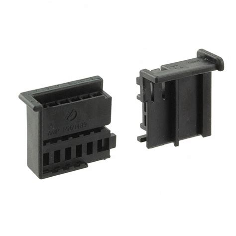 1355082 1 Te Connectivity Amp Connectors 连接器，互连器件 Digikey