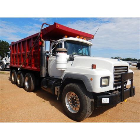 2000 MACK RD688S Dump Truck - J.M. Wood Auction Company, Inc.