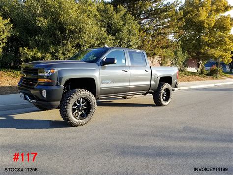 2018 CHEVY 1500 Z71 CREW CAB #1T256 | Truck and SUV Parts Warehouse