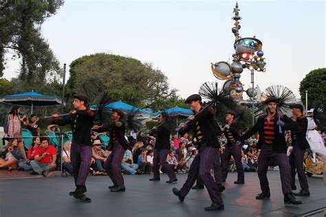 Mickey S Soundsational Parade A Photo On Flickriver