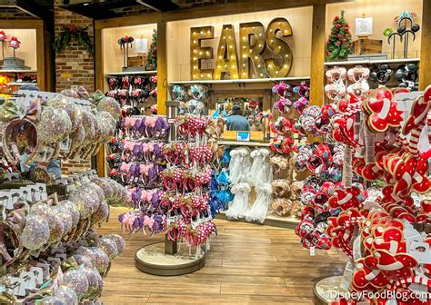 You Can Finally Get These Pairs Of Minnie Ears In Disney World