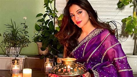 Diwali 2021 Nusrat Jahan Posts Son Yishaans First Pic Twins With Yash Dasgupta In Purple