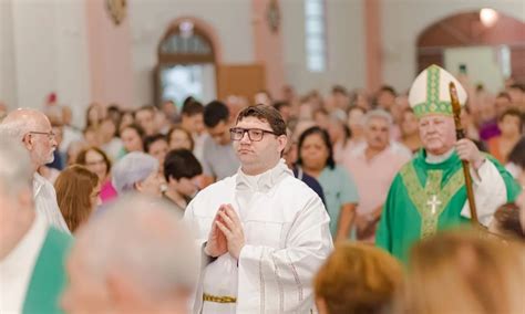 Missa De Posse Do Novo P Roco Padre Deivide Na Igreja S O Jo O Batista