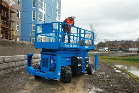 Genie® Gs™ 4390 Rt Rough Terrain Scissor Lift