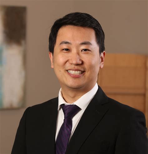 DR. VICTOR GONG, B.SC., DMD. – AIC Education Canada
